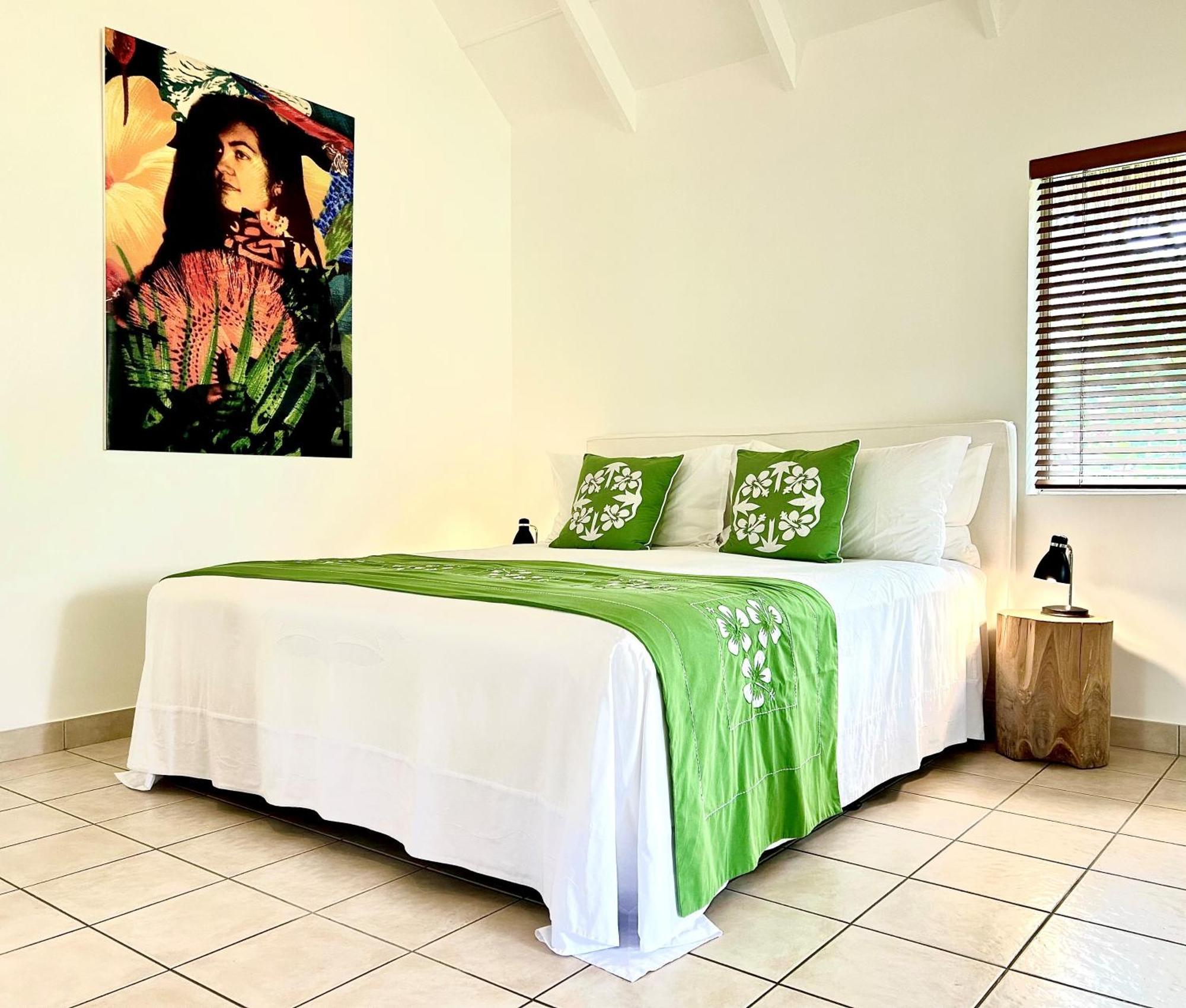 Motu Beachfront Art Villas Раратонга Экстерьер фото